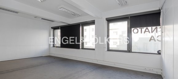 60 bedrooms Hotel in Lisbon, Portugal No. 106075 23