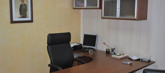 Imóvel comercial em San Cristobal de La Laguna, Spain 285 m² N.º 66079 3