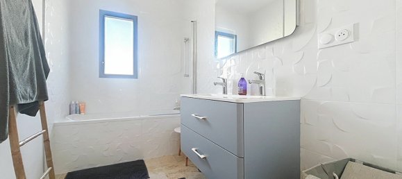 Дом с 4 спальнями в Шатлайон-Пляж, Франция № 277296 5