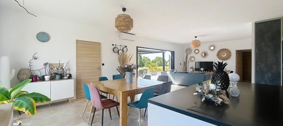 Дом с 4 спальнями в Шатлайон-Пляж, Франция № 277296 3