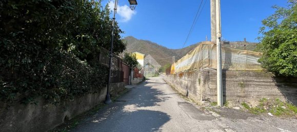 3غرفة شقة في Baronissi, Italy رقم 4346 8