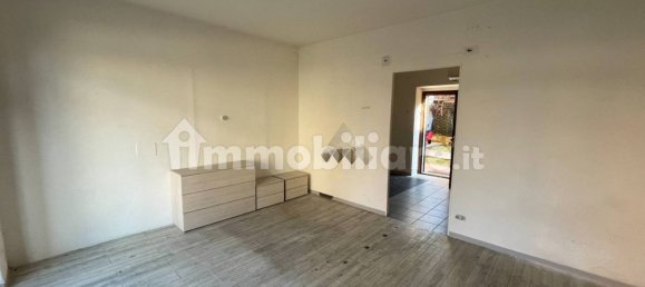 2 rooms Commercial property in Azzano San Paolo, Italy No. 121981 6