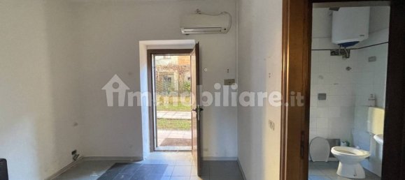 2 rooms Commercial property in Azzano San Paolo, Italy No. 121981 8