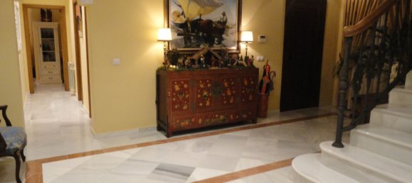 4 غرف نوم فيلا في Estepona, Spain رقم 119932 22