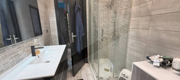 3 rooms Apartment in Avezzano, Italy No. 25524 21