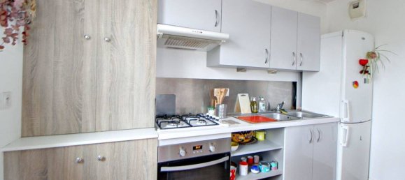 3 Schlafzimmer Wohnung in Ecquevilly, France, Nr. 166526 4