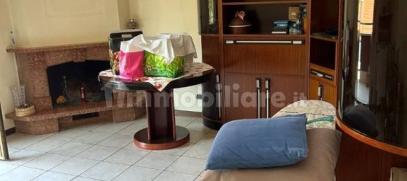 2 bedrooms Apartment in Saronno, Italy No. 373595 10