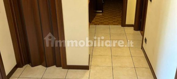2 bedrooms Apartment in Saronno, Italy No. 373595 6