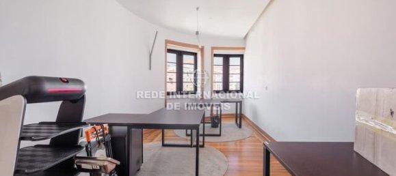 7 bedrooms Apartment in Lisbon, Portugal No. 213512 18