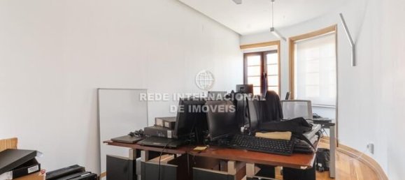 7 bedrooms Apartment in Lisbon, Portugal No. 213512 15