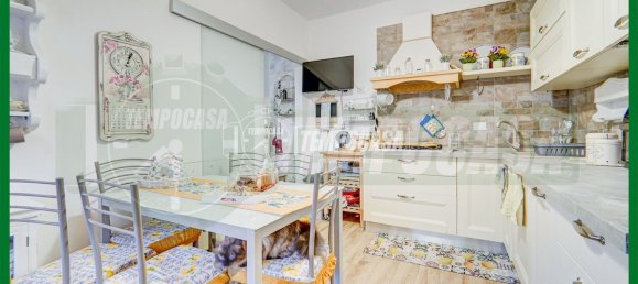 3 غرف نوم شقة في Gavirate, Italy رقم 363531 2