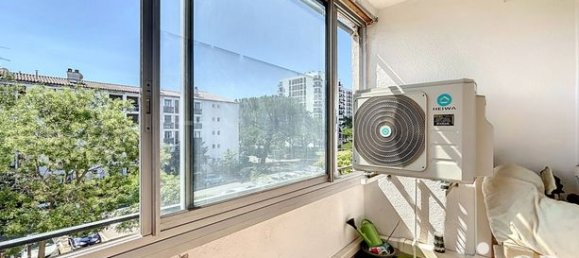 Apartamento de 2 dormitorios en Perpignan, France No. 282937 3