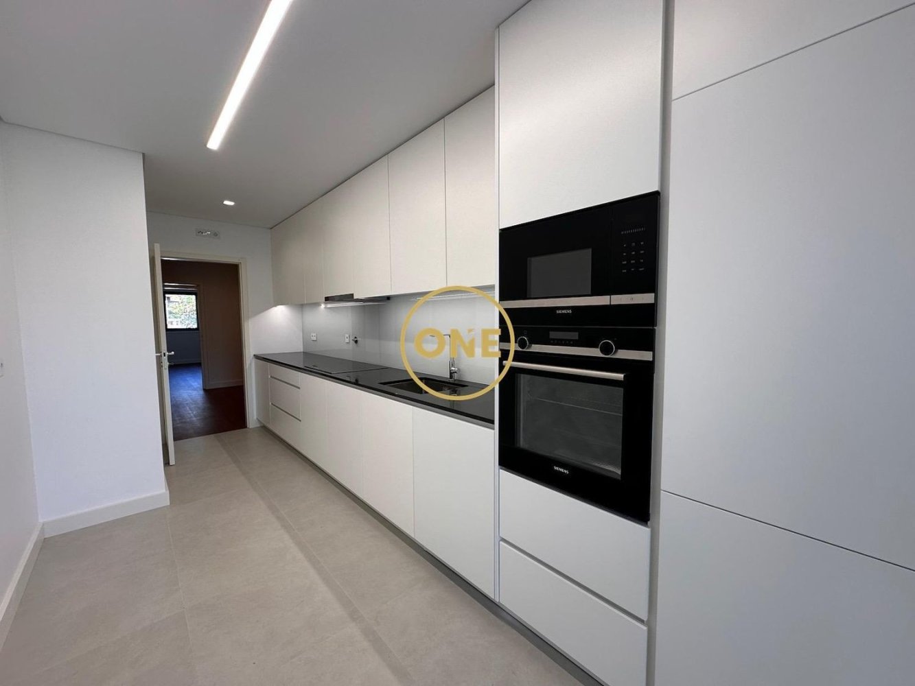 3 Schlafzimmer Wohnung in Matosinhos, Portugal, Nr. 51659