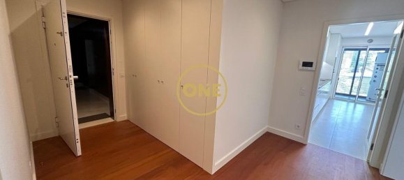 3 Schlafzimmer Wohnung in Matosinhos, Portugal, Nr. 51659 2