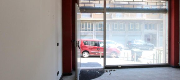 2-salle Bureau à Ponte San Pietro, Italy No. 231331 9