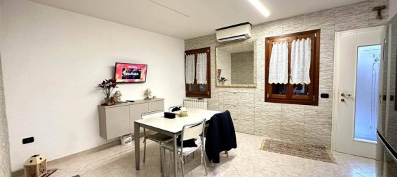 6-Zimmer Haus in Chioggia, Italy, Nr. 28282 4