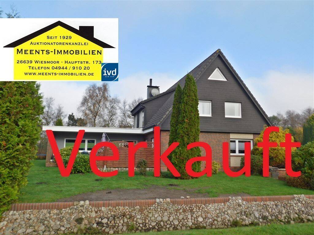 Таунхаус с 8 комнатами в Аурих, Германия № 124743