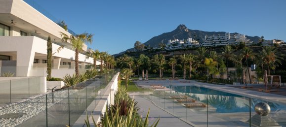 4 Schlafzimmer Wohnung in Marbella Golden Mile, Spain, Nr. 571 5