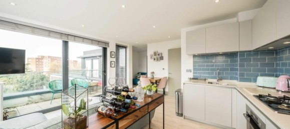 1 bedroom Apartment in Surbiton, United Kingdom No. 10284 3