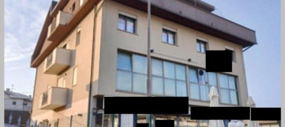 3 bedrooms Apartment in Rovigo, Italy No. 331272 13