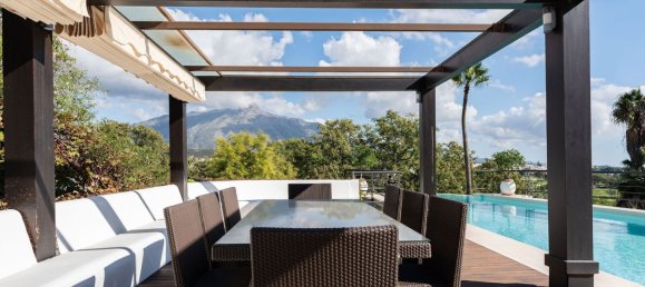 3 bedrooms Villa in Marbella, Spain No. 141238 5