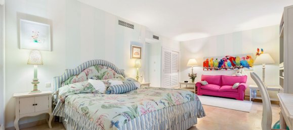 3 bedrooms Villa in Marbella, Spain No. 141238 30