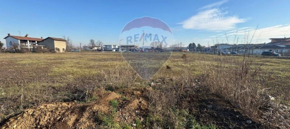 Terreno en Caravaggio, Italy 6900 m² No. 55118 8