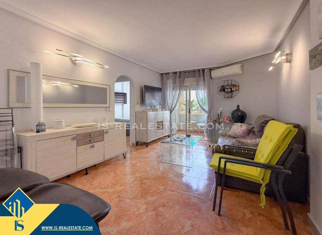 Apartamento T2 em Torrevieja, Spain N.º 253144