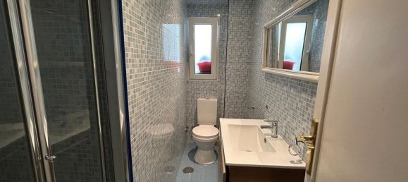 4 bedrooms Apartment in Granada, Spain No. 104734 21