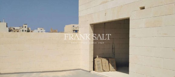 2 bedrooms Penthouse in Nadur, Malta No. 547 5