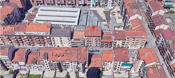 3 rooms Apartment in Turin, Italy No. 10153 11