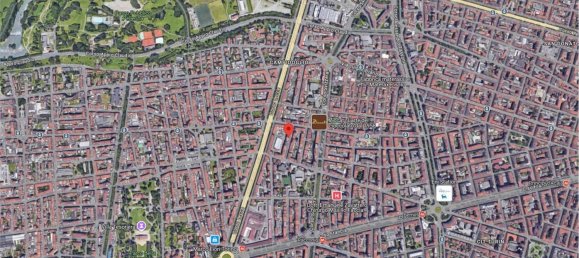 3 rooms Apartment in Turin, Italy No. 10153 8