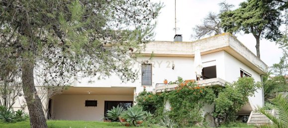 5 bedrooms Villa in Setubal, Portugal No. 131174 3