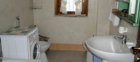 4-Zimmer Wohnung in Eboli, Italy, Nr. 134678 5