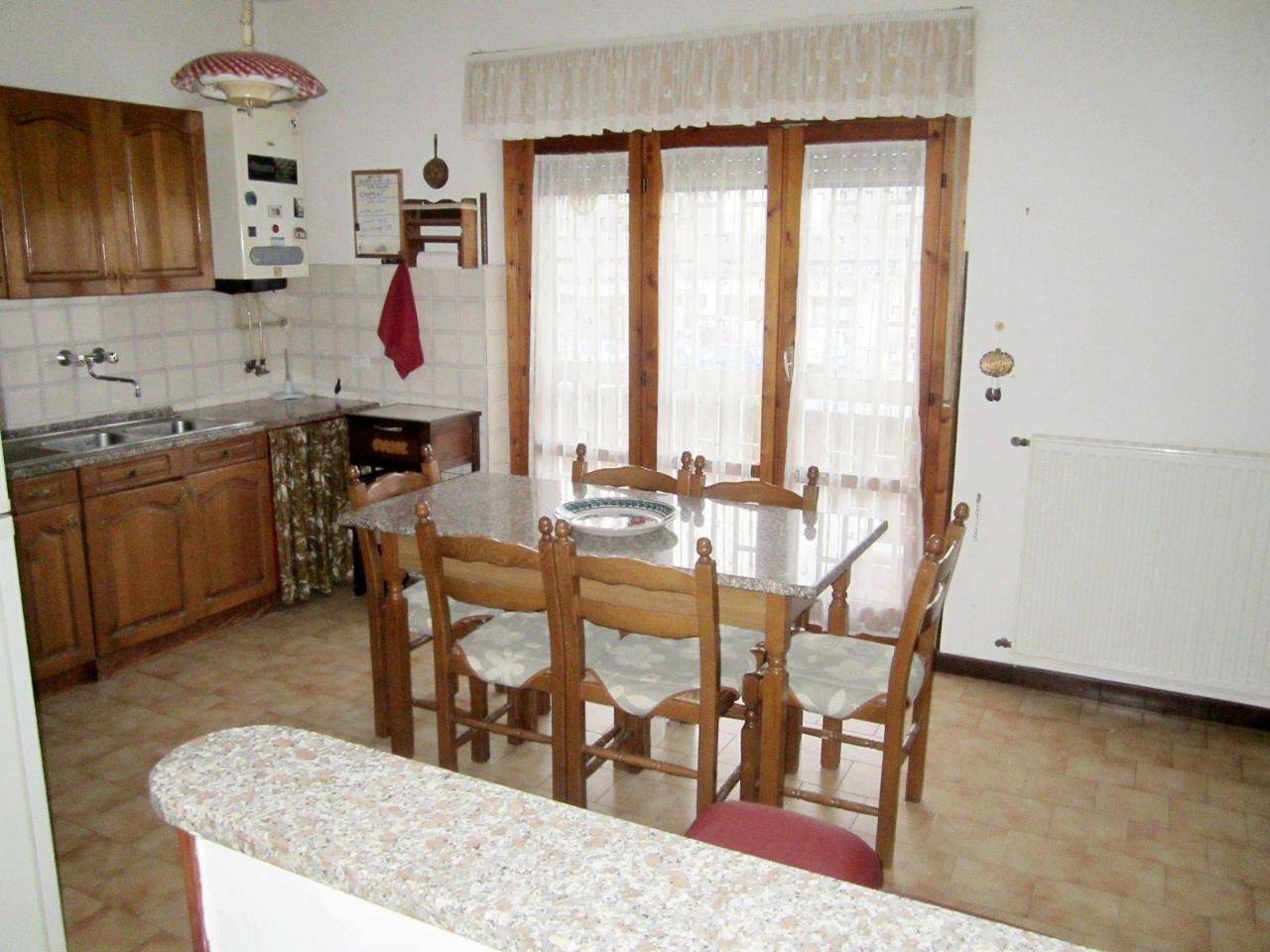 4-Zimmer Wohnung in Eboli, Italy, Nr. 134678