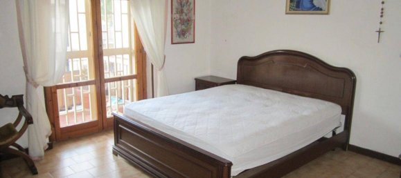 4-Zimmer Wohnung in Eboli, Italy, Nr. 134678 7