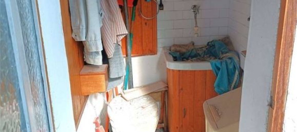 2 bedrooms Apartment in Donnas, Italy No. 208844 4