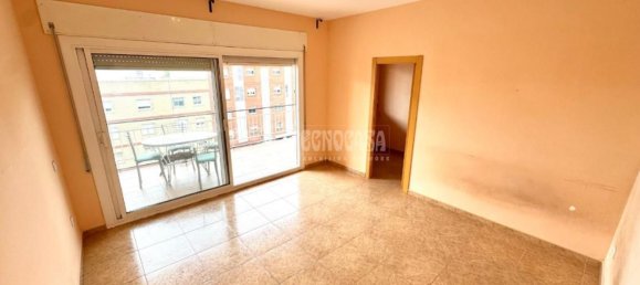 Квартира с 3 спальнями в Премия де Мар, Испания № 137814 4