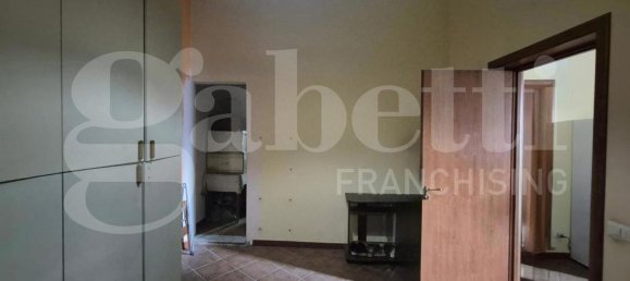 4 bedrooms Apartment in Boscotrecase, Italy No. 341276 11