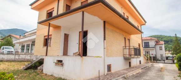 3 bedrooms Apartment in Cittaducale, Italy No. 298322 17