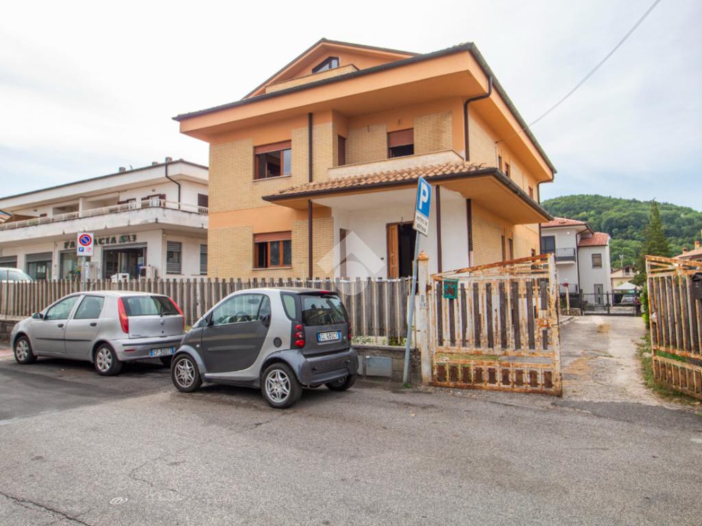 3 bedrooms Apartment in Cittaducale, Italy No. 298322