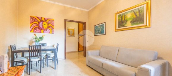 2 bedrooms Apartment in Rome, Italy No. 44877 4
