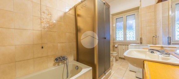 2 bedrooms Apartment in Rome, Italy No. 44877 26