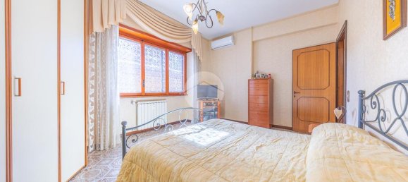 2 bedrooms Apartment in Rome, Italy No. 44877 25