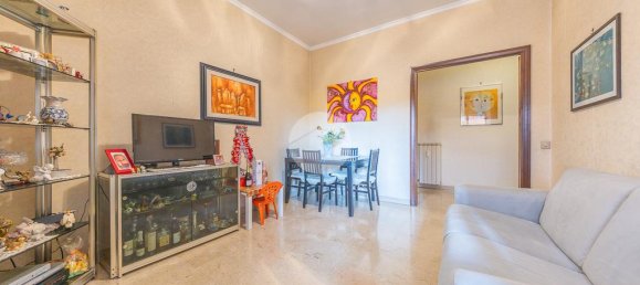 2 bedrooms Apartment in Rome, Italy No. 44877 6