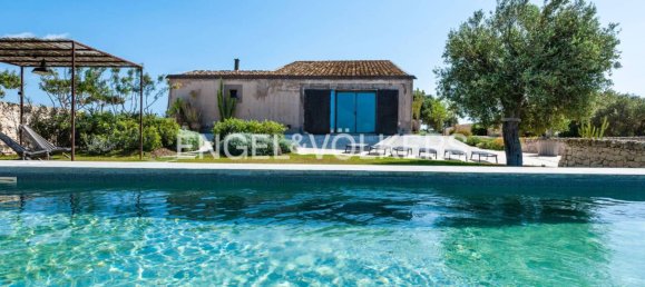 4 chambres Villa à Portopalo di Capo Passero, Italy No. 108032 3