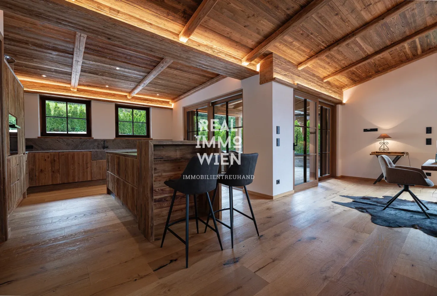 6 rooms House in St. Johann in Tirol, Austria No. 147940