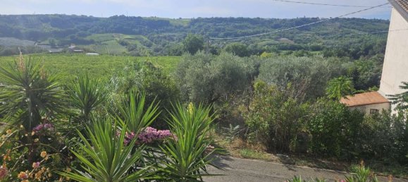 4 bedrooms House in Ortona, Italy No. 337745 26