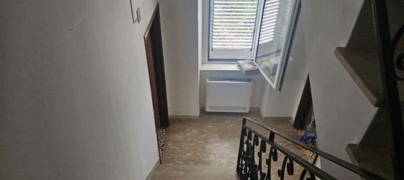 4 bedrooms House in Ortona, Italy No. 337745 18