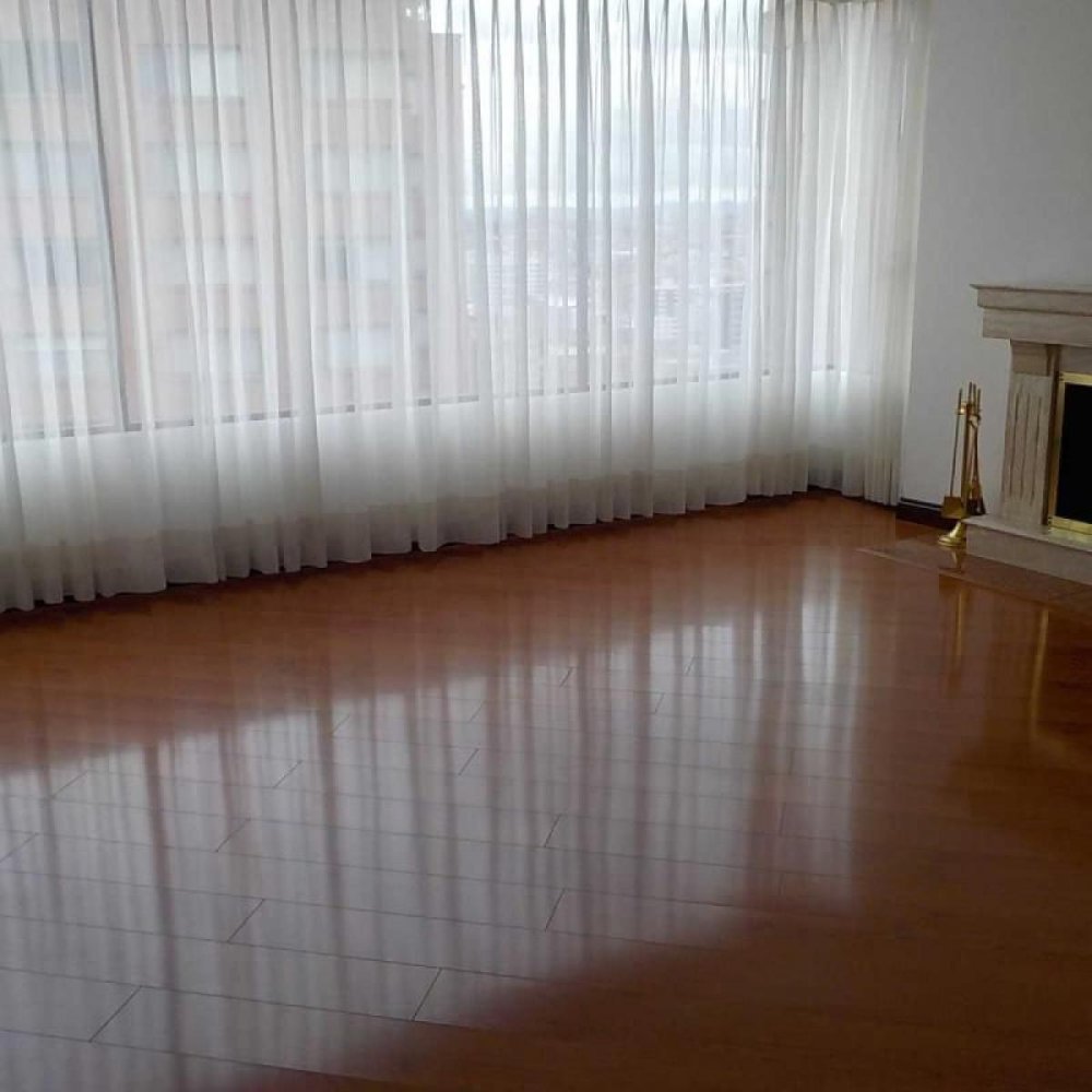 3 bedrooms House in Bogota, Colombia No. 12116